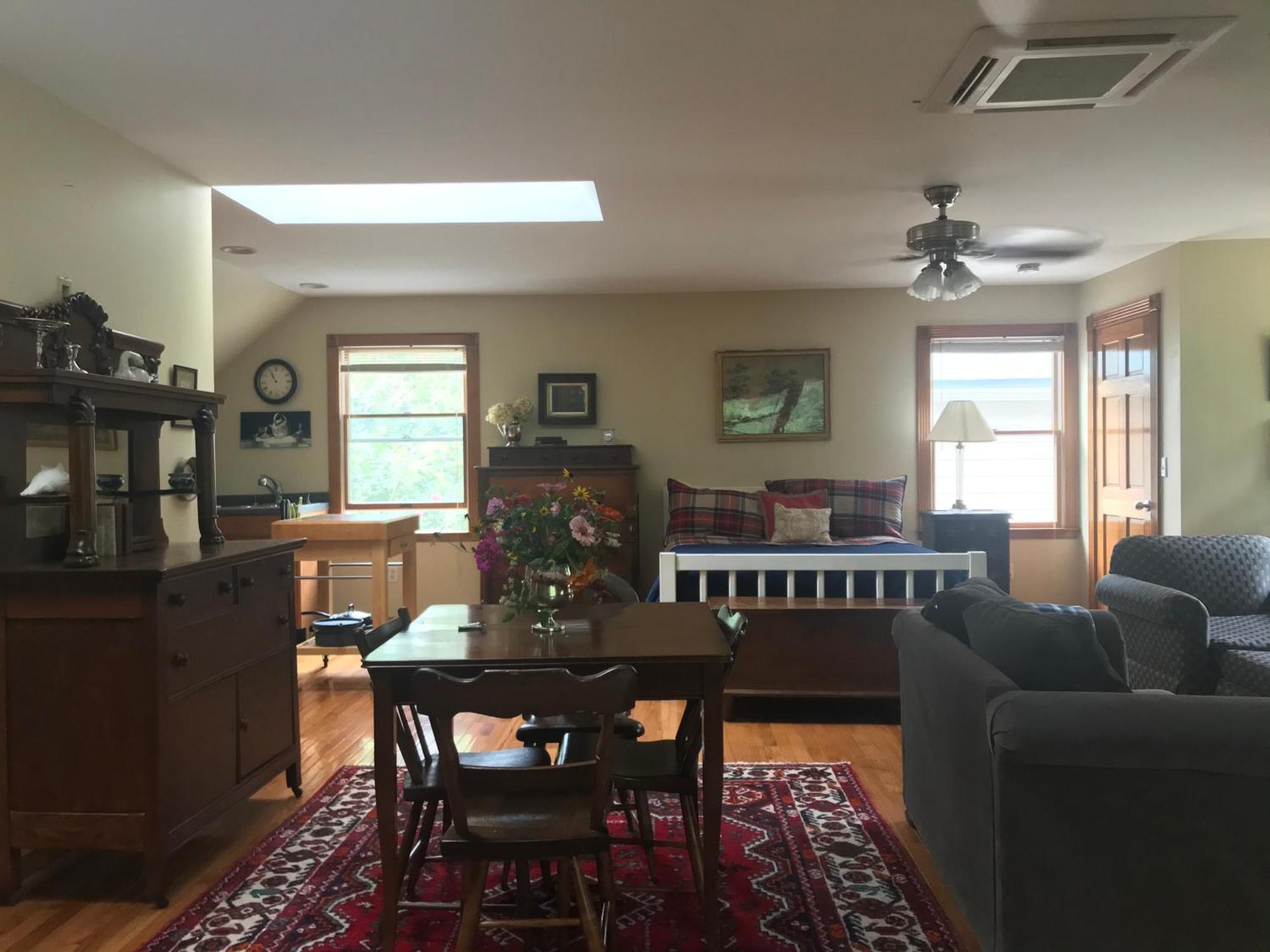 Carriage House Hideaway In Center Of צ'סטרטאון מראה חיצוני תמונה