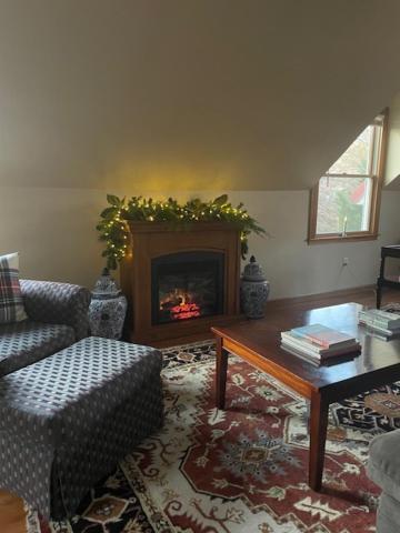 Carriage House Hideaway In Center Of צ'סטרטאון מראה חיצוני תמונה
